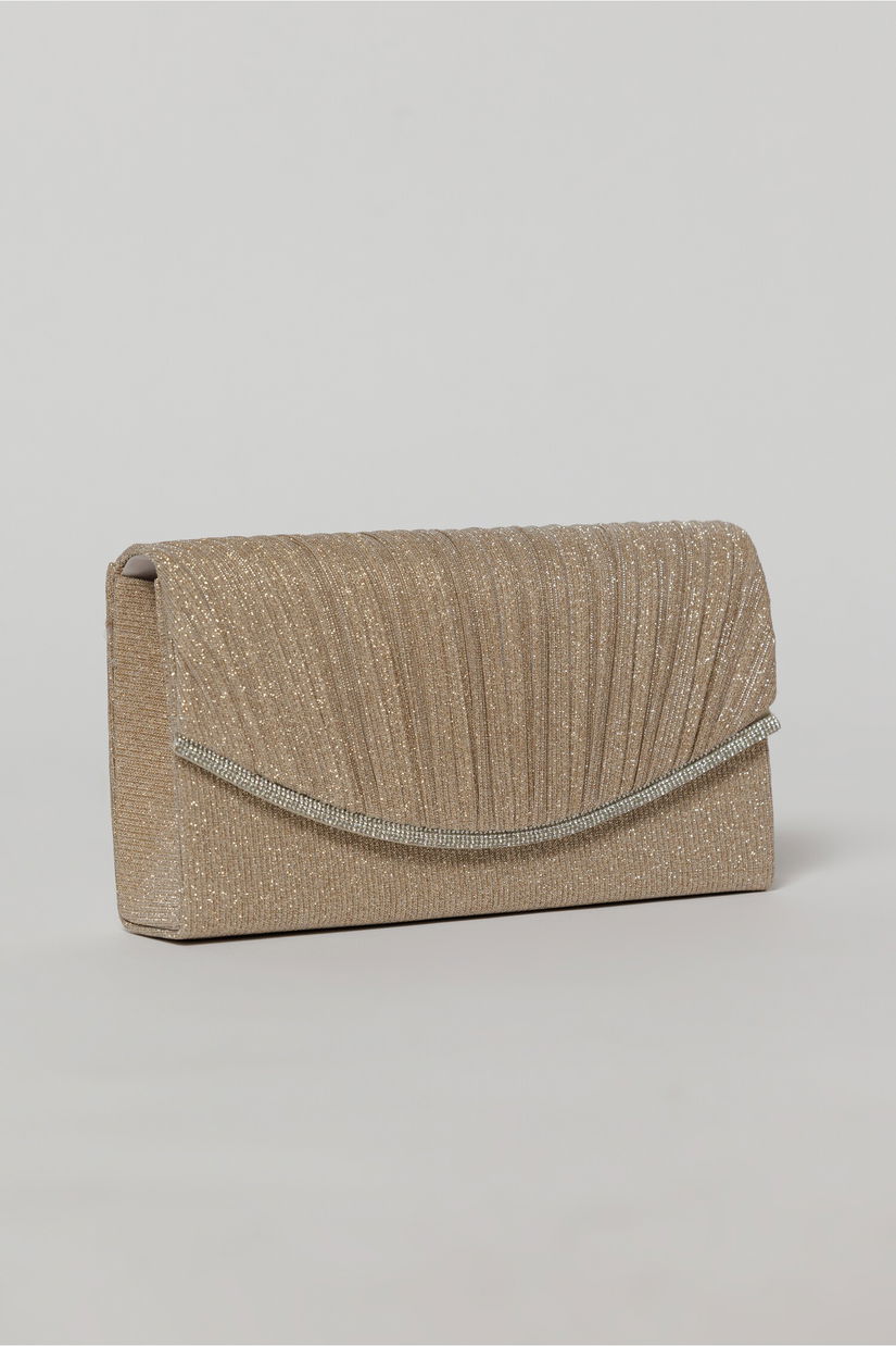 Clutch nude elegant cu clapeta curbata si detalii plisate