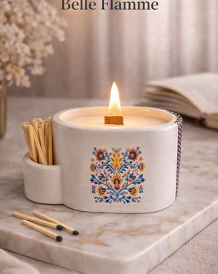 Lumânare premium Belle Flamme în recipient ceramic handmade cu fitil din bambus, lumânare parfumată cadou elegant, realizată manual în România
