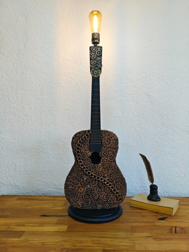 Lampă/veioză -Chitară Steampunk