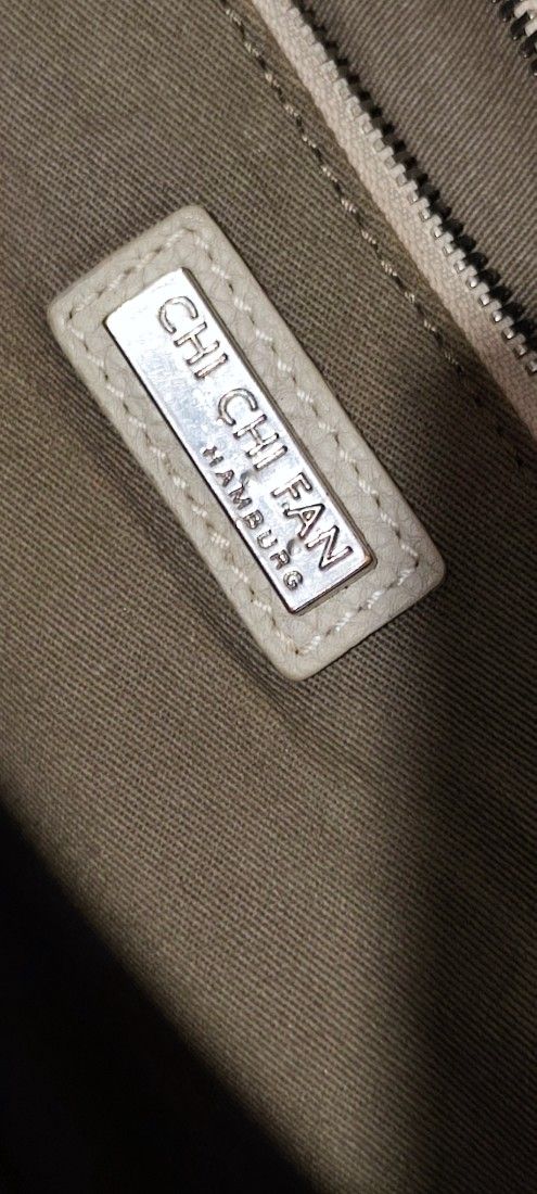 Geanta originala din piele  Chi Chi Fan