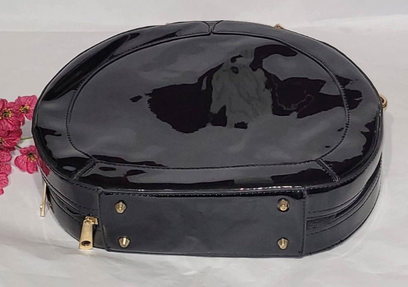 Geanta semirotunda  vintage