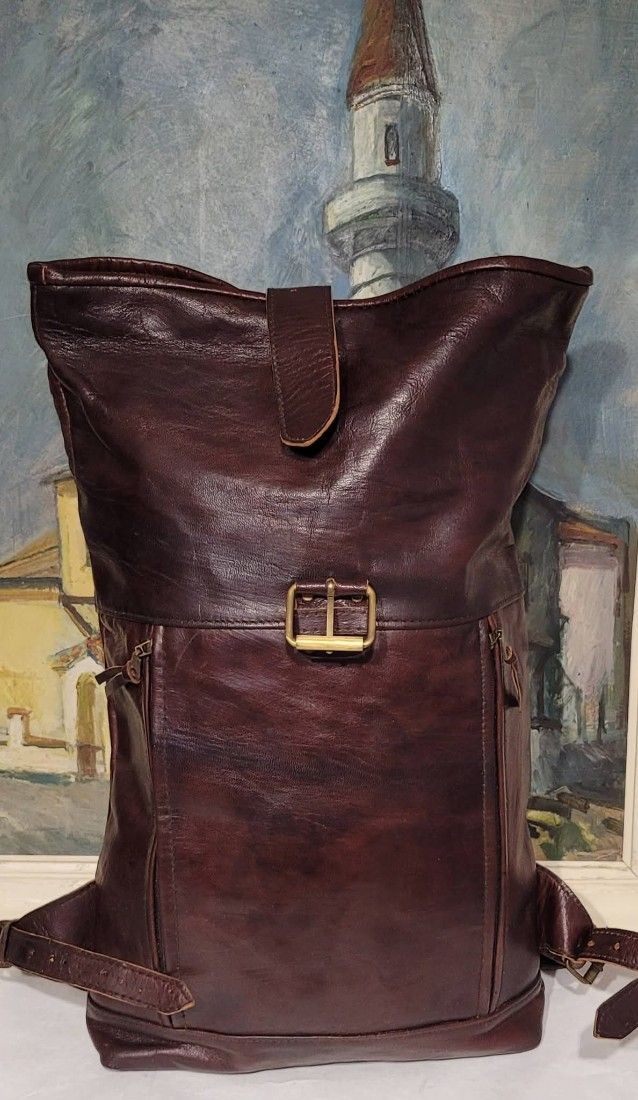 Rucsac unisex din puele