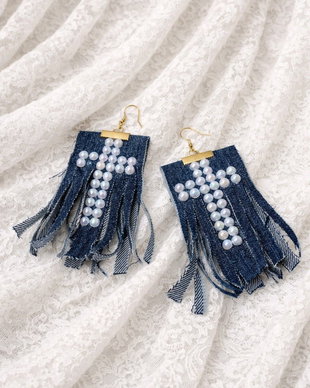 Cercei lungi material de blugi (denim) cu perlute artificiale din colectia Denim Soul 01893
