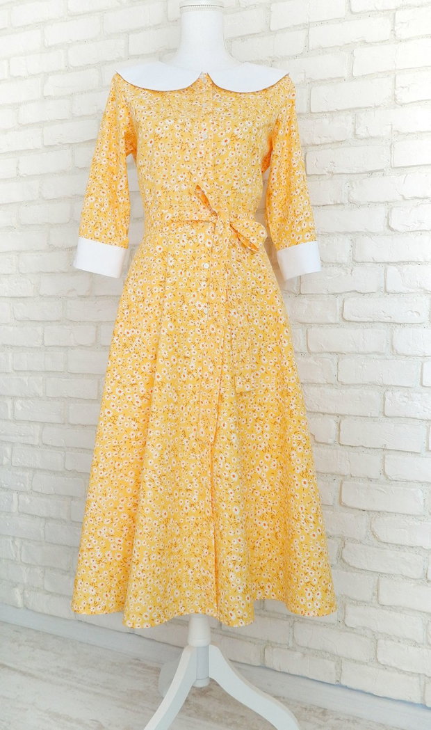 Rochie Camasa Galbena cu Margarete si Guler Mare Rotund