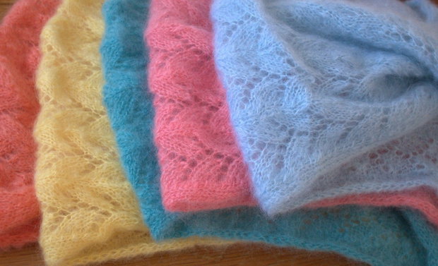 Șal roz elegant mohair rafinament și finețe pentru momente deosebite
