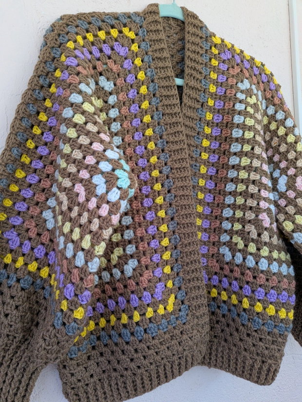 Cardigan crosetat