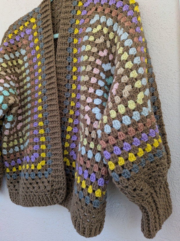 Cardigan crosetat