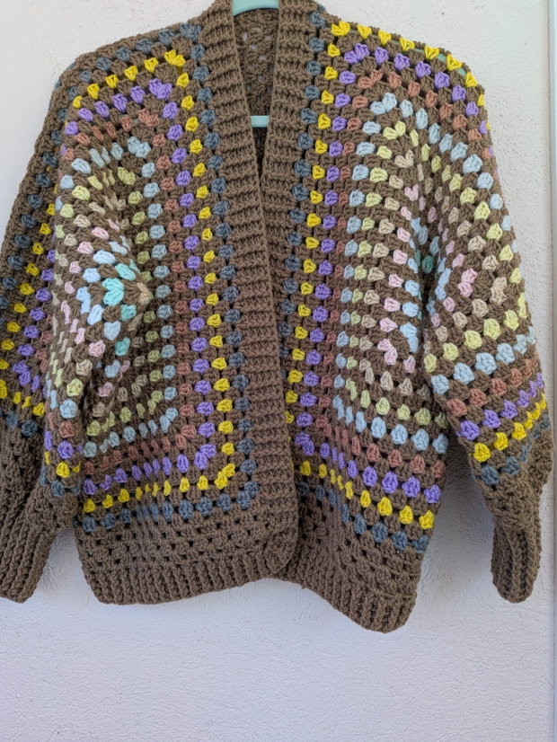 Cardigan crosetat