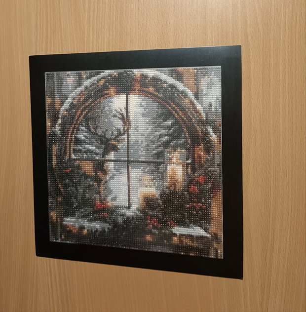 Mozaic cu diamante Eleganța iernii în ramă magnetică