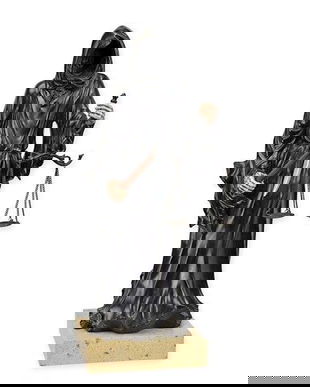 Moartea-statueta din bronz cu un soclu din marmura