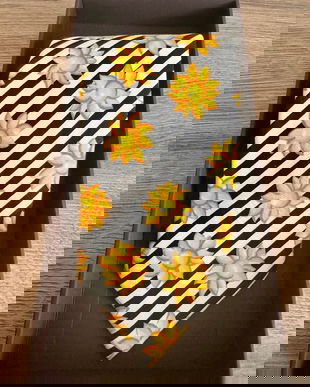 SUPERBA CRAVATA ESCADA UNISEX MATASE NATURALA