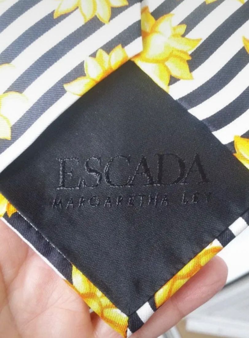 SUPERBA CRAVATA ESCADA UNISEX MATASE NATURALA