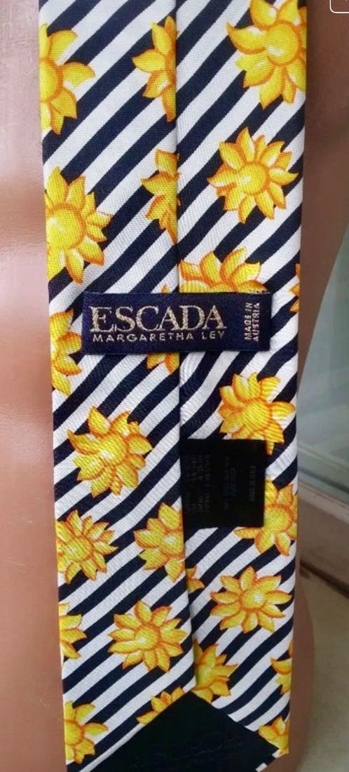 SUPERBA CRAVATA ESCADA UNISEX MATASE NATURALA