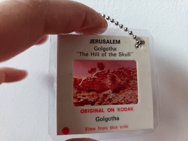 Breloc diapozitiv - fereastră spre trecut - Golgotha Jerusalem