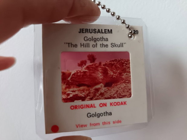 Breloc diapozitiv - fereastră spre trecut - Golgotha Jerusalem