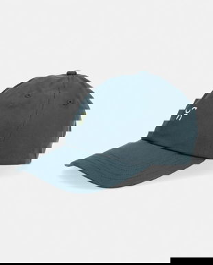 On șapcă din bumbac