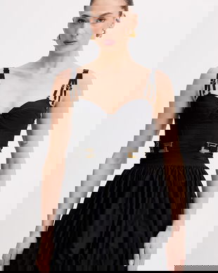 Elisabetta Franchi rochie gogoșar