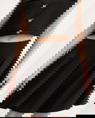 Karl Lagerfeld fustă