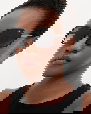 VOGUE ochelari de soare