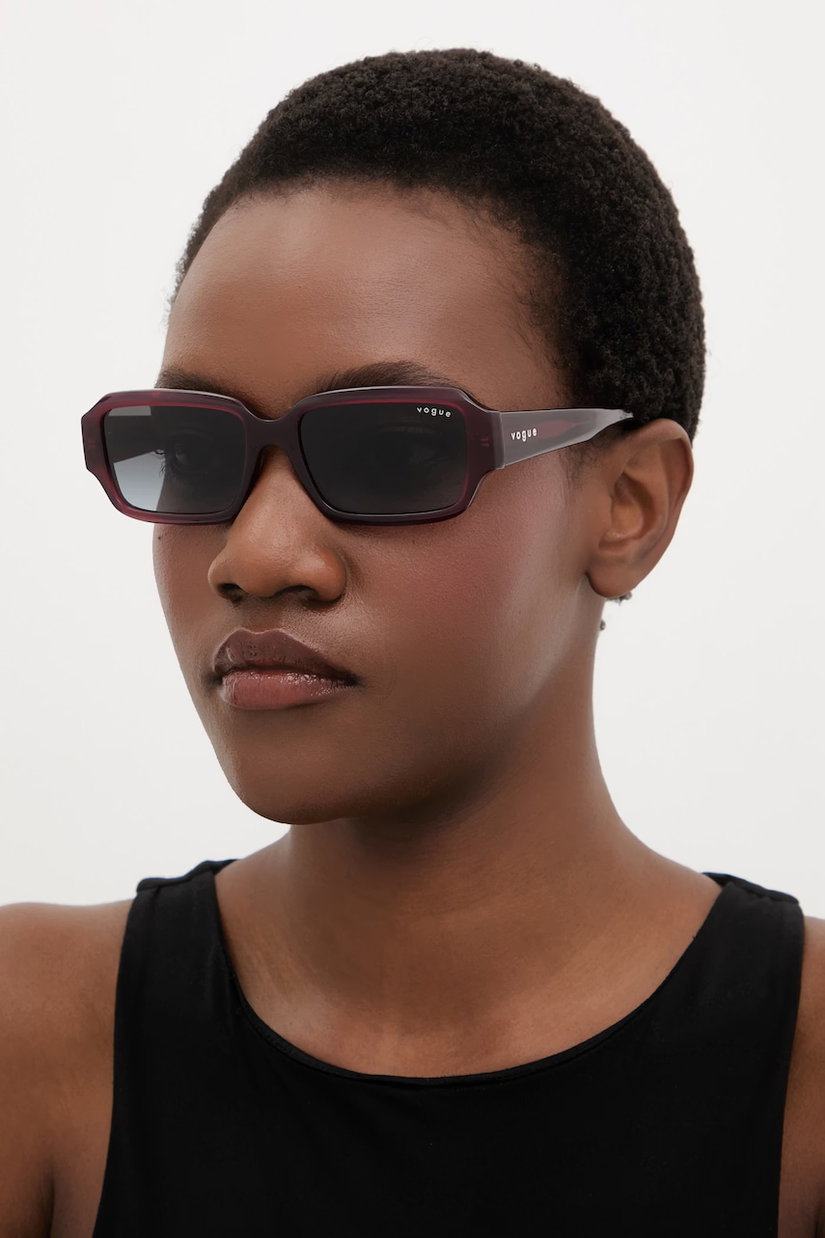 VOGUE ochelari de soare