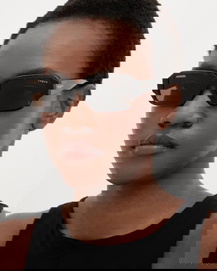 VOGUE ochelari de soare