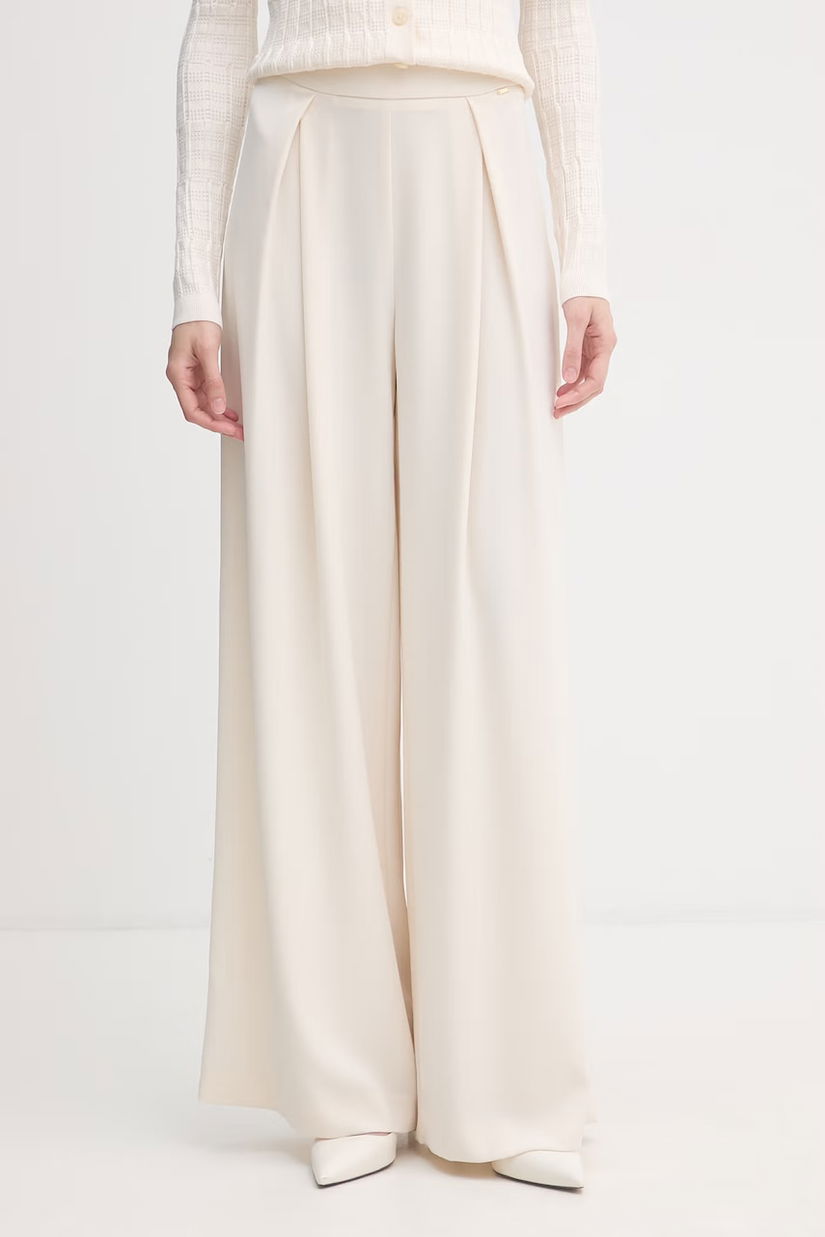 Gaudi pantaloni pentru femei