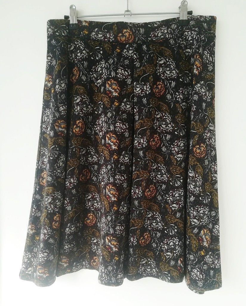 fusta tricot floral , Yessica , L