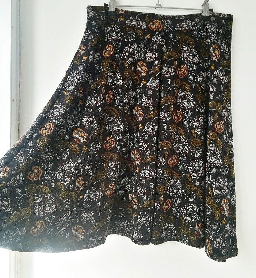 fusta tricot floral , Yessica , L