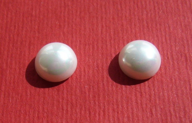 (2 bucati) Perle Mallorca cabochon 8.5x4.5 mm