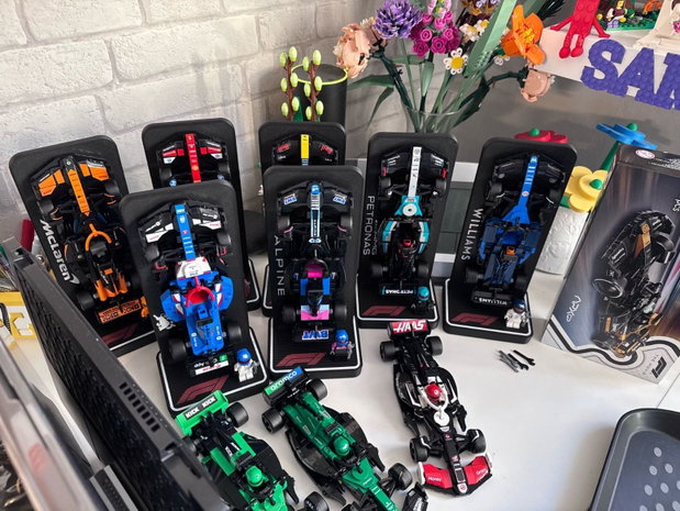Suport vertical LEGO F1 Speed Champions