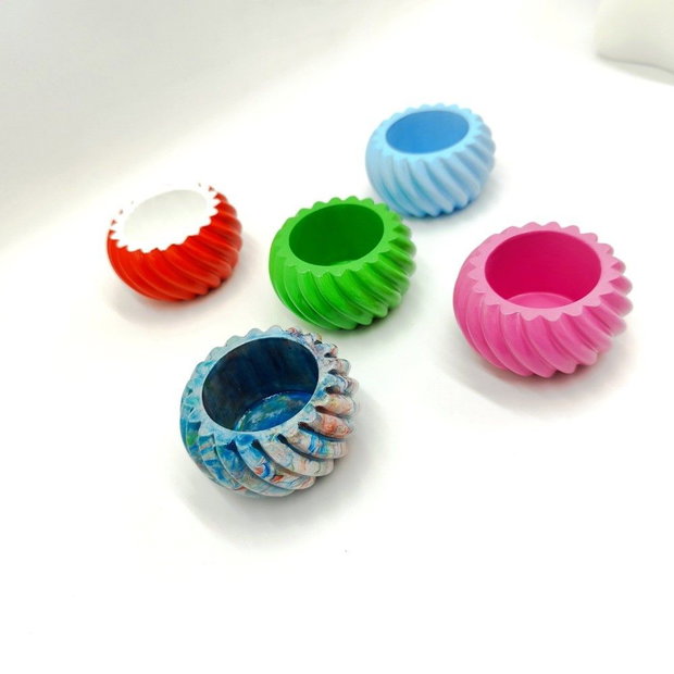 Recipient rotund bleu, turnat manual, vopsit si lacuit 46275