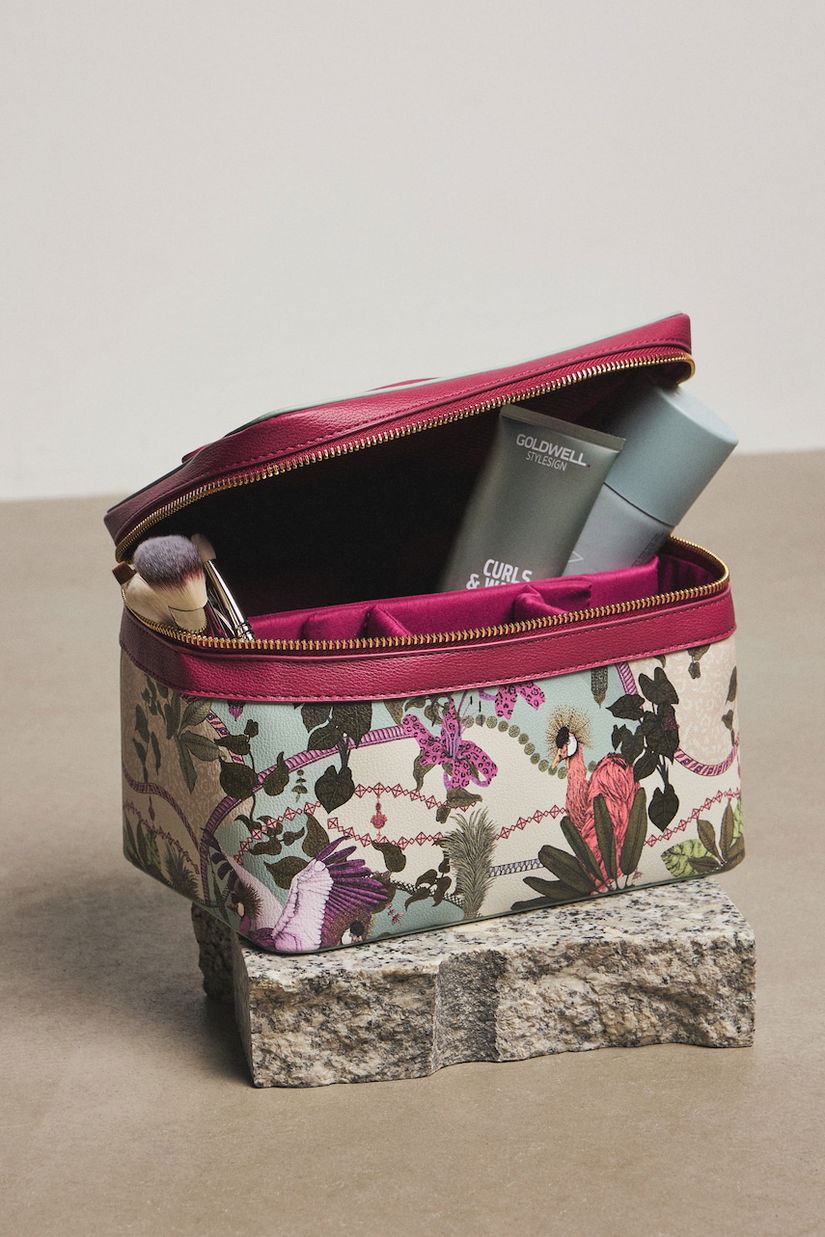 Medicine trusă cosmetică de călătorie cu imitație de piele