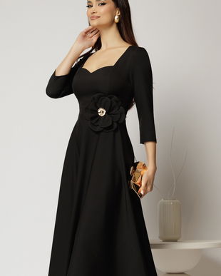 Rochie DY Fashion neagra de ocazie cu decolteu inima si detaliu pe talie