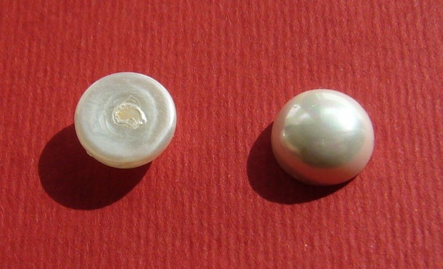 (2 bucati) Perle Mallorca cabochon 10x5 mm