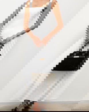 Answear.LAB geanta de mana din piele intoarsa