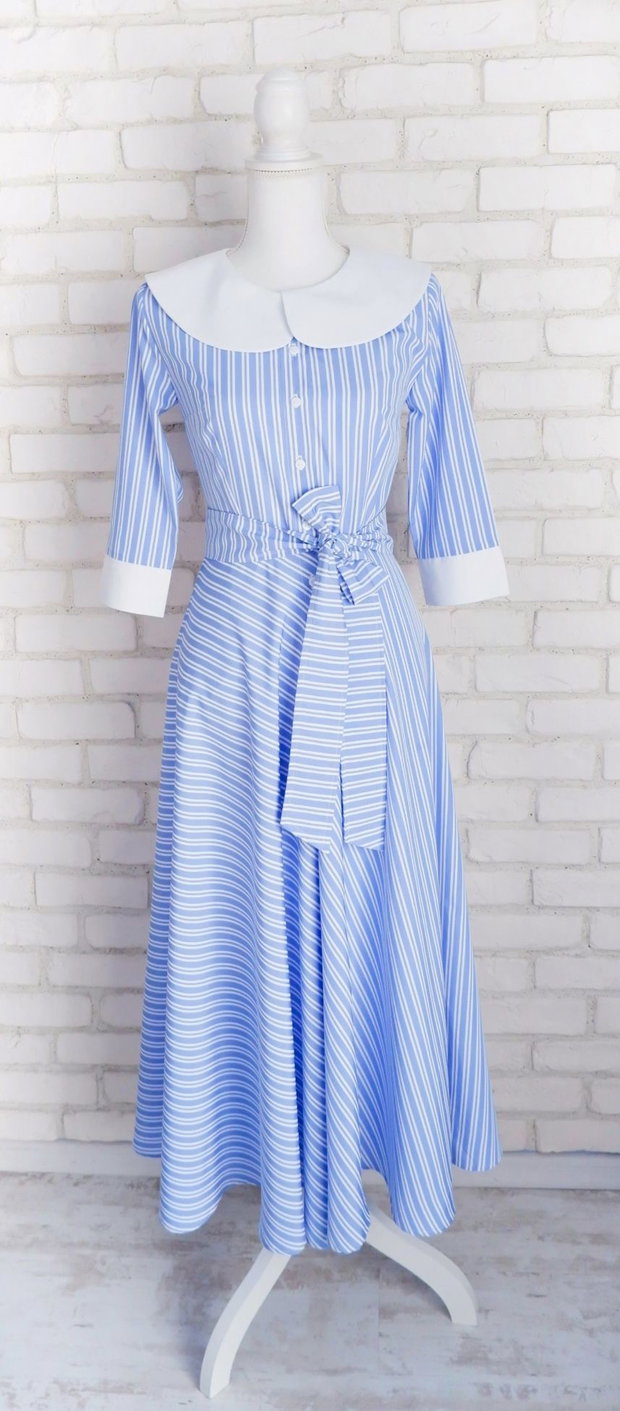Rochie Camasa Bleu cu Guler Mare Rotund