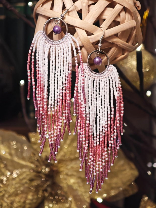 Cercei unicat roz lila din mărgele sticla Cehia și perle Swarovski