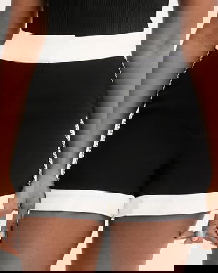 Karl Lagerfeld pantaloni scurți pentru femei