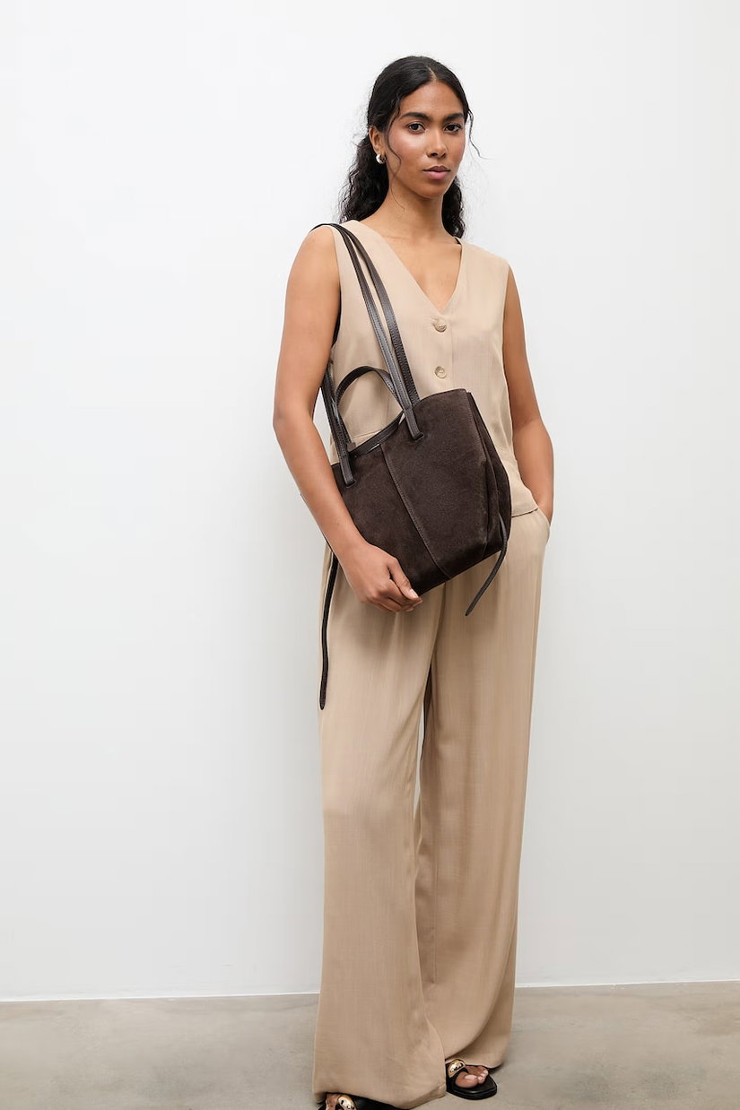 Answear.LAB geanta de mana din piele intoarsa