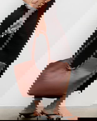 Answear.LAB geantă de piele Unscripted Collection