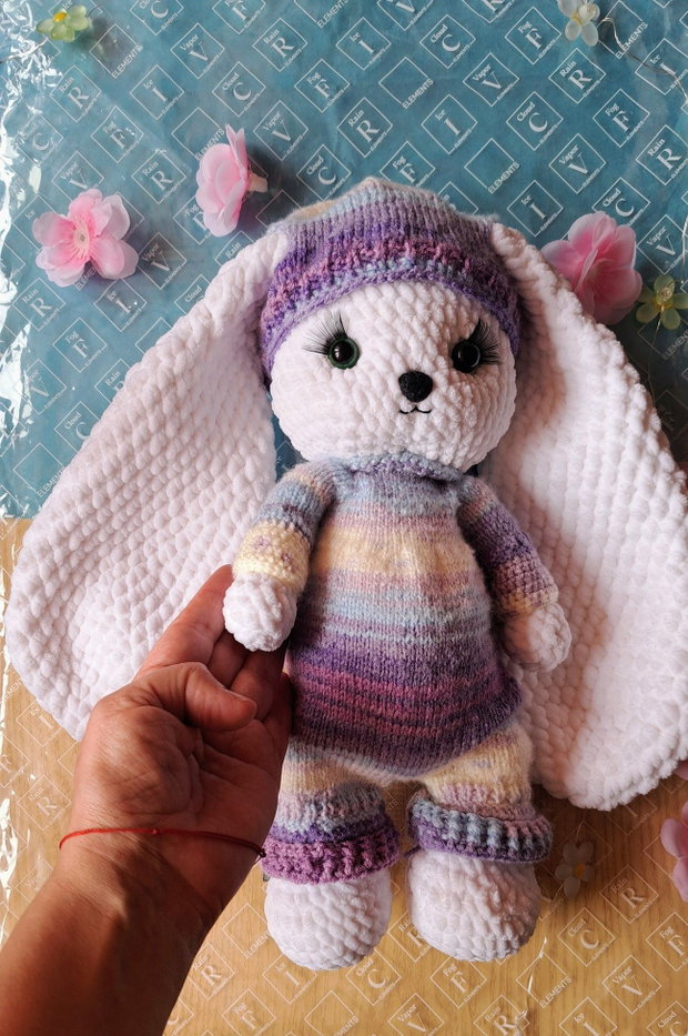 Iepuraș croșetat handmade jucărie din pluș