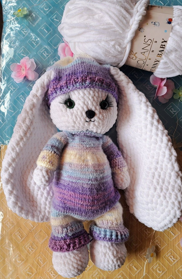 Iepuraș croșetat handmade jucărie din pluș