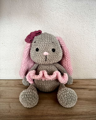 Iepuraș croșetat handmade