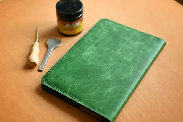 Coperta pentru agenda din piele