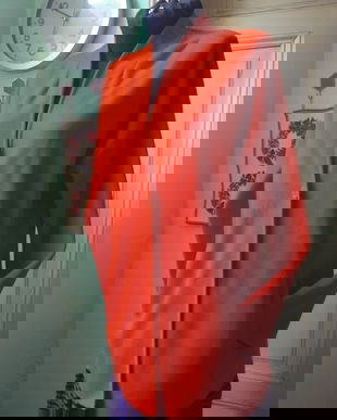 Jachdta/ cardigan lana ,rosu