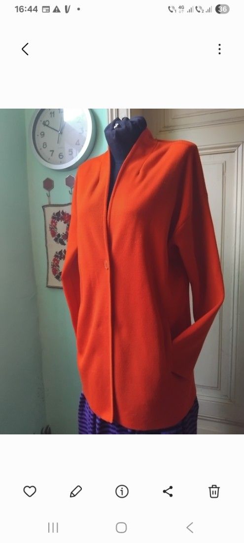 Jachdta/ cardigan lana ,rosu