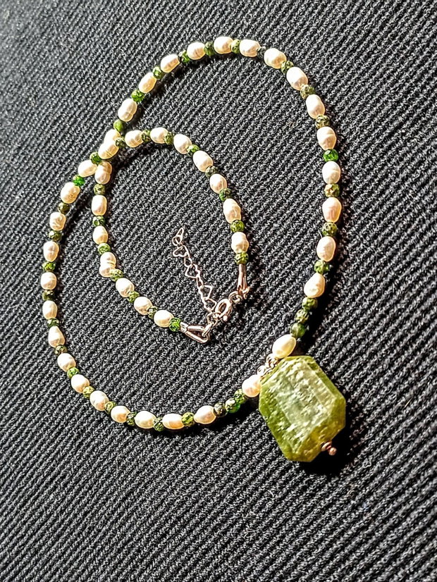 Colier argint crom diopsid vesuvianit perle naturale de cultura baroc boho chic trendy - Transport gratuit