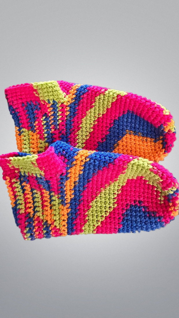 Botosei croșetați pentru copii model degradé multicolor