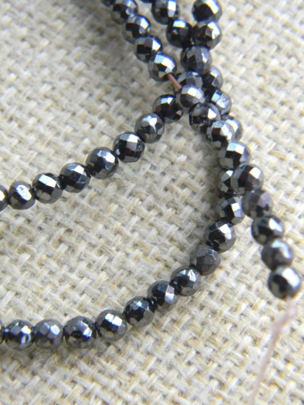 Hematit fatetat 3,5 mm (F8)