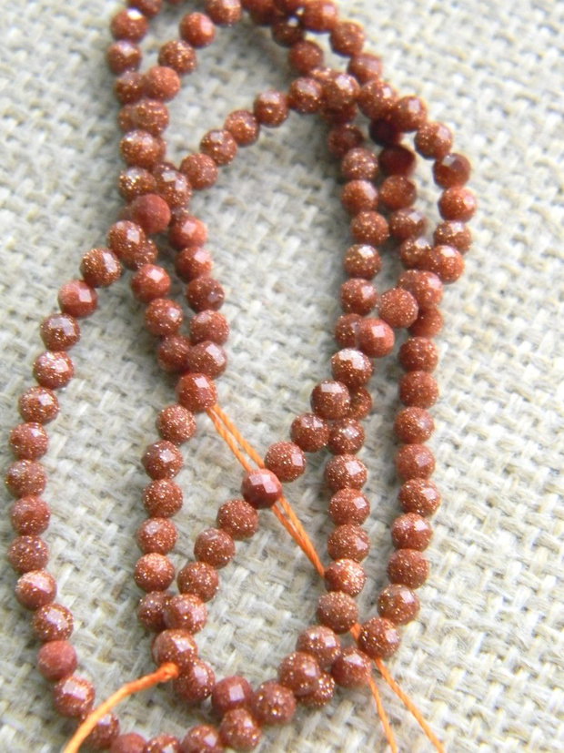 Goldstone fatetat 3 mm (F8)